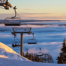 Emploi saisonnier en montagne : que dit la Convention Collective HCR et le Code du Travail avant la saison hiver 2025/2026 ?